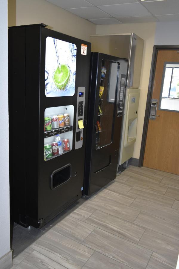 Quality Inn & Suites Brooks Louisville South Eksteriør bilde