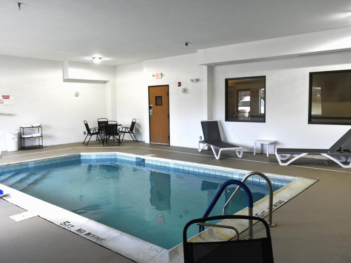 Quality Inn & Suites Brooks Louisville South Eksteriør bilde