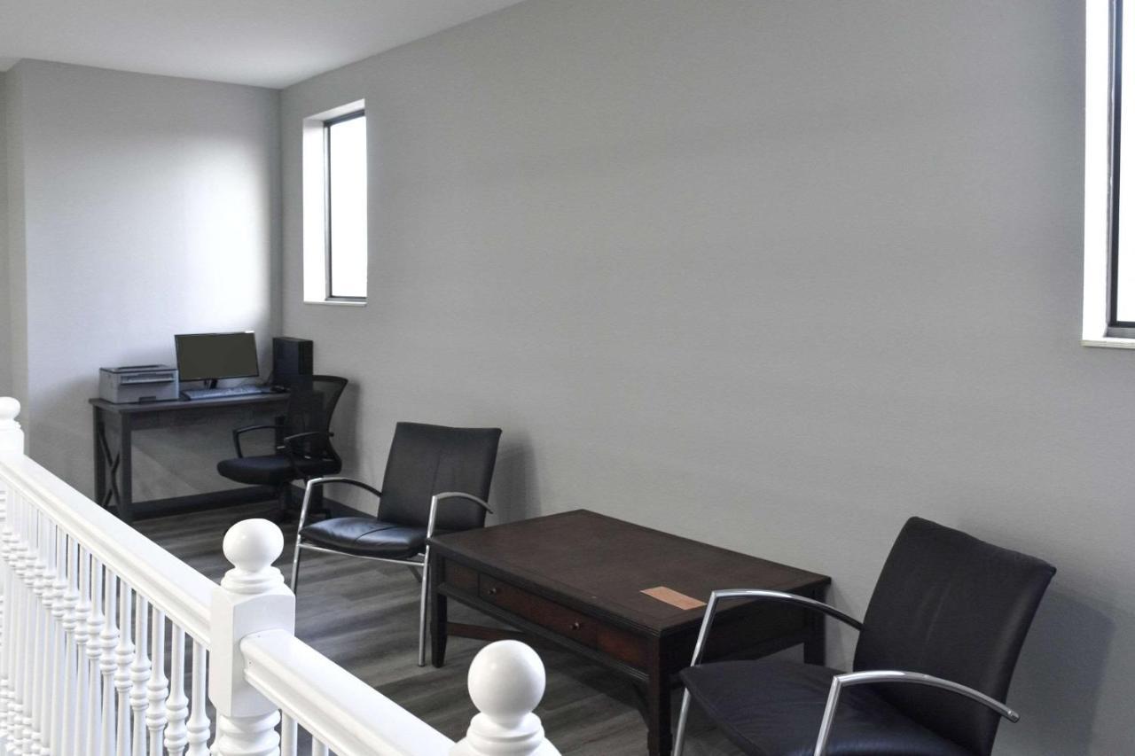 Quality Inn & Suites Brooks Louisville South Eksteriør bilde