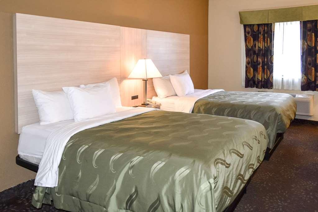 Quality Inn & Suites Brooks Louisville South Rom bilde
